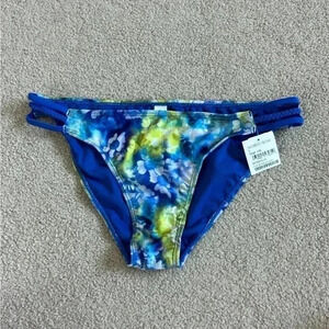 New with tags Nordstrom bp tie dye floral blue and green bikini bottoms
